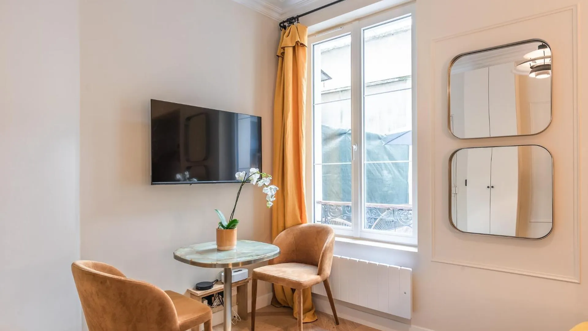 Charming Studio With Terrace - Near Montmartre Paris 0*,  France