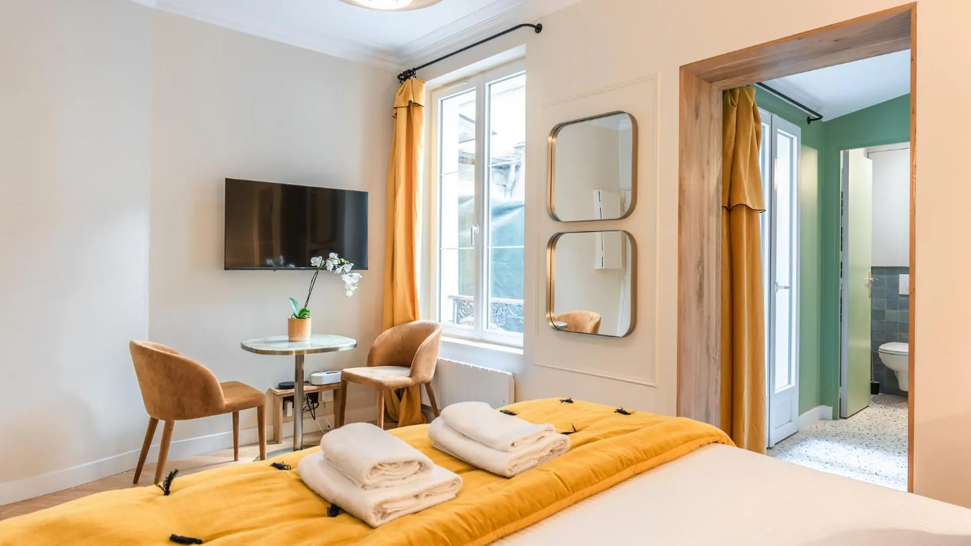 Apartment Charming Studio With Terrace - Near Montmartre Paris